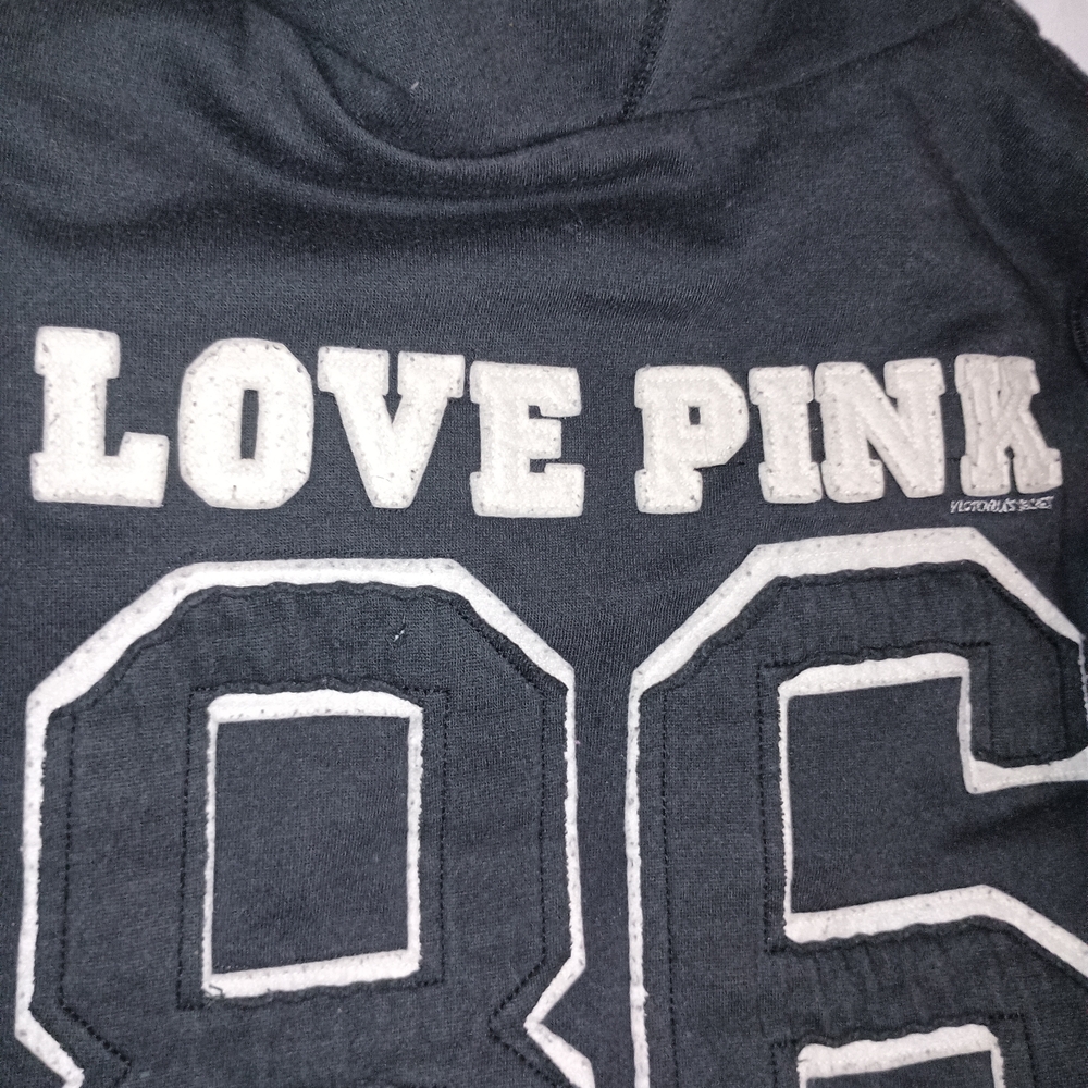 Black Hoodie with Fur Lining - Picture 3 of 3